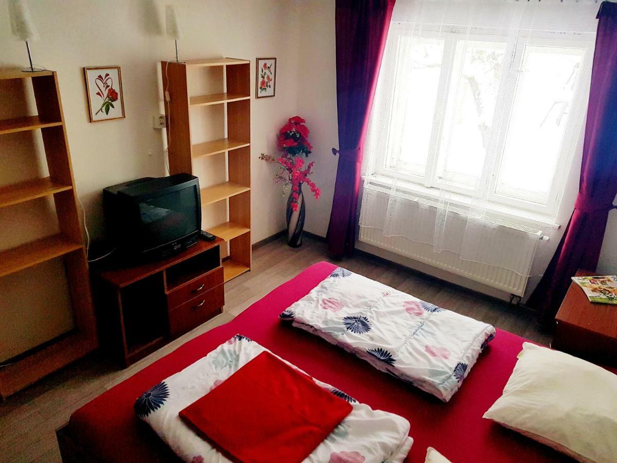Chalupa Hutisko Bagian luar foto